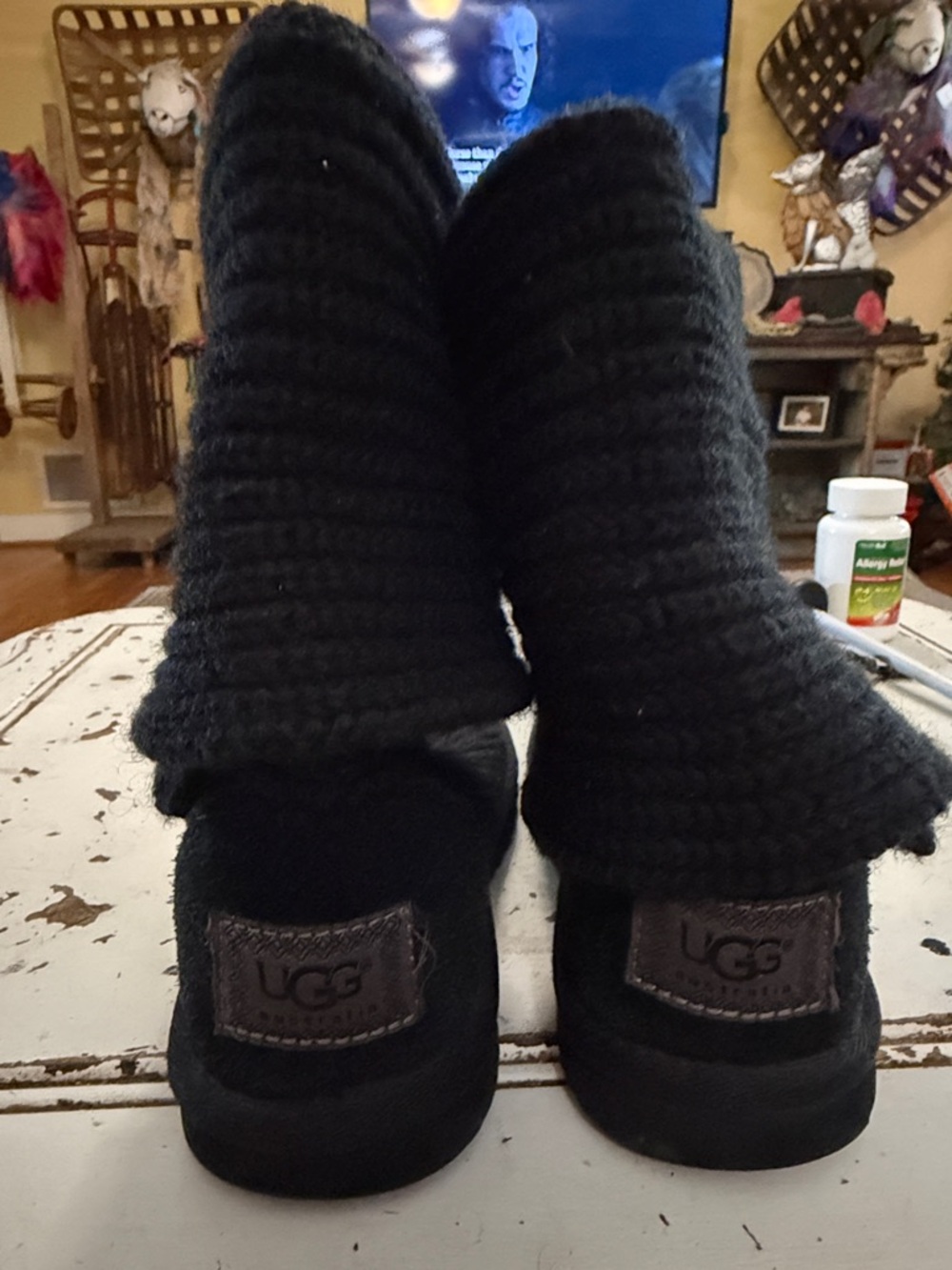 UGG Classic Cardy Boot - Picture 3 of 9